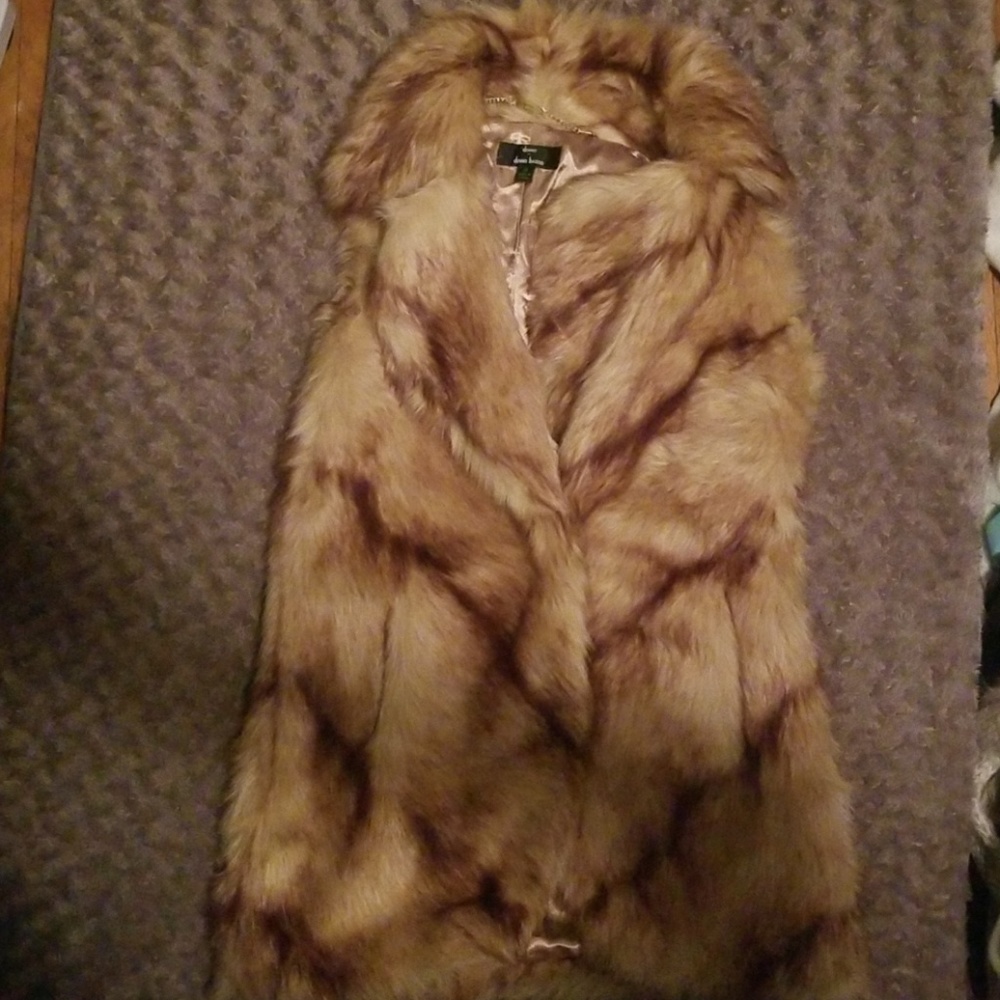 Dennis Basso Faux Fur Vest in Brown and Tan